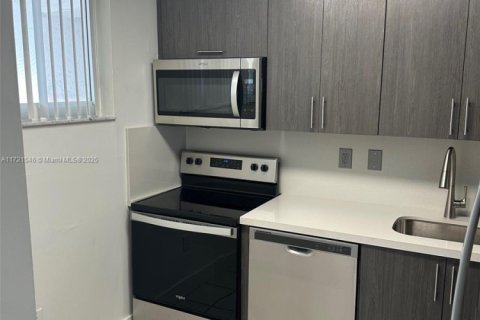 Copropriété à louer à Miami Beach, Floride: 1 chambre, 69.86 m2 № 1960339 - photo 11