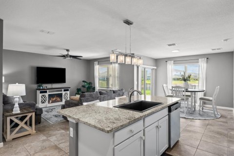Villa ou maison à vendre à Port St. Lucie, Floride: 3 chambres, 155.33 m2 № 2188184 - photo 7