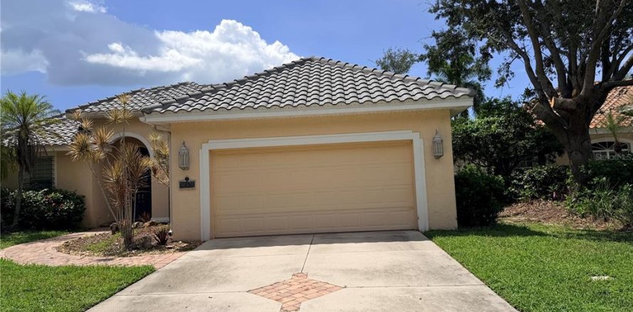 House in Sarasota, Florida 4 bedrooms, 264.31 sq.m. № 2377834