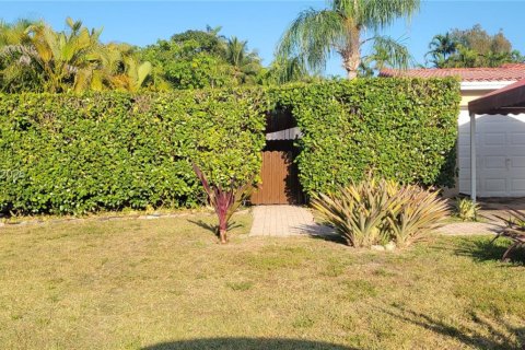 Villa ou maison à vendre à South Miami, Floride: 3 chambres, 138.24 m2 № 2085721 - photo 5