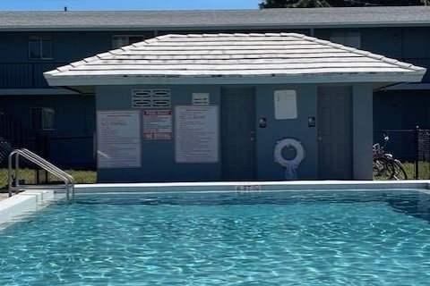 Condo in Lake Worth, Florida, 1 bedroom  № 1102374 - photo 1