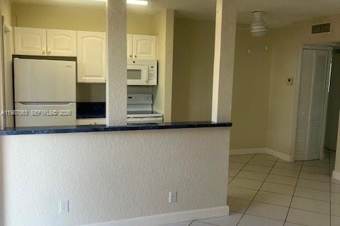 Condominio en venta en Fort Lauderdale, Florida, 2 dormitorios, 81.75 m2 № 2049584 - foto 5