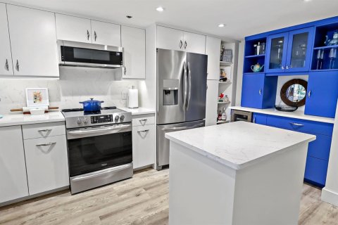 Copropriété à vendre à Hutchinson Island South, Floride: 2 chambres, 109.07 m2 № 2192909 - photo 6