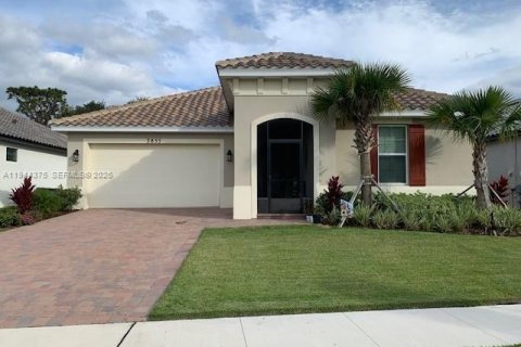 Casa en venta en Kissimmee, Florida, 4 dormitorios № 2001035 - foto 14