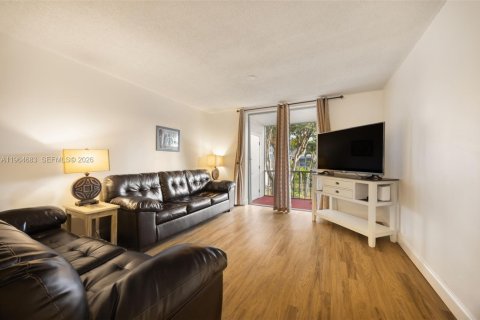 Copropriété à vendre à Deerfield Beach, Floride: 2 chambres, 91.04 m2 № 2026317 - photo 7