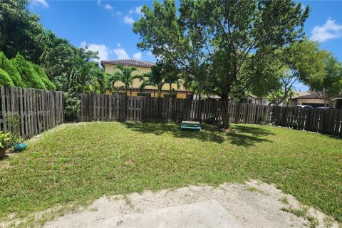Villa ou maison à louer à Kendall, Floride: 5 chambres, 228.08 m2 № 1939254 - photo 29