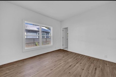 Casa en alquiler en Tampa, Florida, 3 dormitorios, 136.01 m2 № 1918265 - foto 8