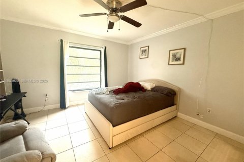 Copropriété à vendre à Miami, Floride: 1 chambre, 69.68 m2 № 2007053 - photo 8