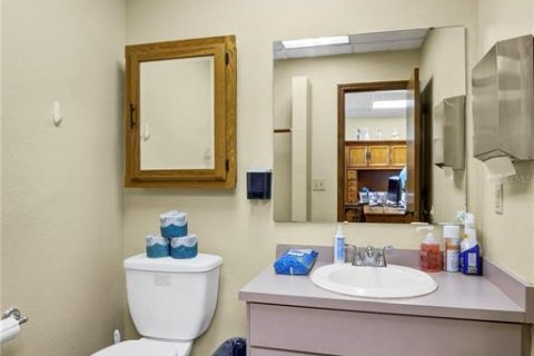 Купить коммерческую недвижимость в Уинтер-Хейвен, Флорида 424.19м2, № 2324992 - фото 18