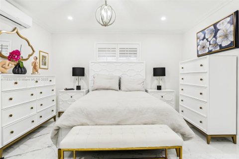 Villa ou maison à vendre à Miami, Floride: 3 chambres, 107.3 m2 № 1809399 - photo 14