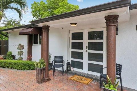 Villa ou maison à vendre à Miami, Floride: 3 chambres, 107.3 m2 № 1809399 - photo 4