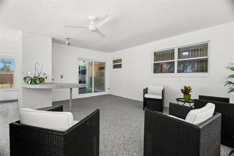 Villa ou maison à vendre à Saint Petersburg, Floride: 2 chambres, 140.75 m2 № 2136609 - photo 25