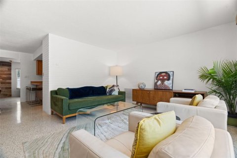 Villa ou maison à vendre à Saint Petersburg, Floride: 2 chambres, 140.75 m2 № 2136609 - photo 6
