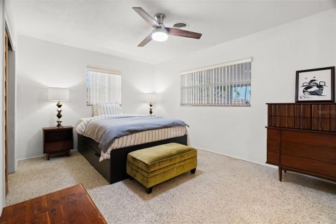 Villa ou maison à vendre à Saint Petersburg, Floride: 2 chambres, 140.75 m2 № 2136609 - photo 23