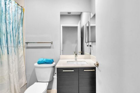 Купить таунхаус в Лодерхилл, Флорида 3 спальни, 117.06м2, № 1954244 - фото 27