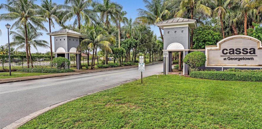 Таунхаус в Лодерхилл, Флорида 3 спальни, 117.06м2 № 1954244