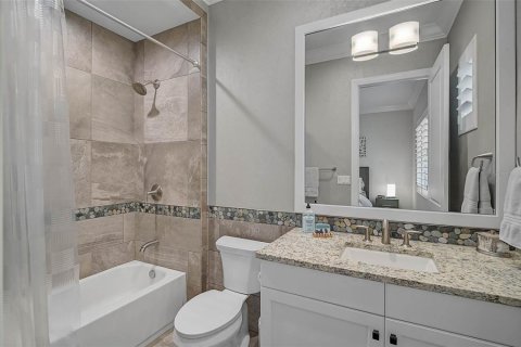 House in Sarasota, Florida 5 bedrooms, 480.86 sq.m. № 2354629 - photo 25
