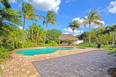 Villa ou maison à vendre à Southwest Ranches, Floride: 3 chambres, 240.06 m2 № 2065250 - photo 8