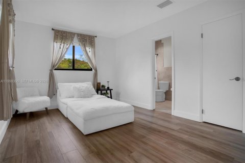 Villa ou maison à vendre à Southwest Ranches, Floride: 3 chambres, 240.06 m2 № 2065250 - photo 25