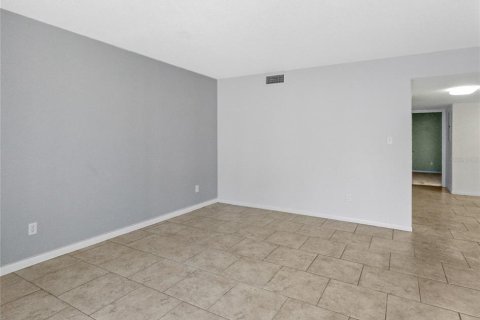 Condominio en venta en Ocala, Florida, 2 dormitorios, 91.6 m2 № 2102227 - foto 7