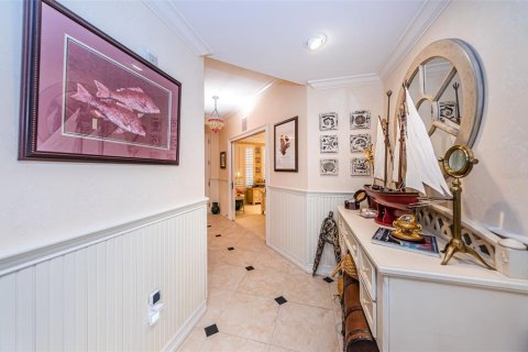 Condo in Saint Pete Beach, Florida, 3 bedrooms  № 1687443 - photo 13