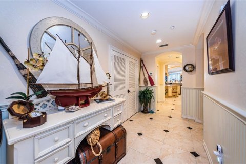 Condo in Saint Pete Beach, Florida, 3 bedrooms  № 1687443 - photo 12