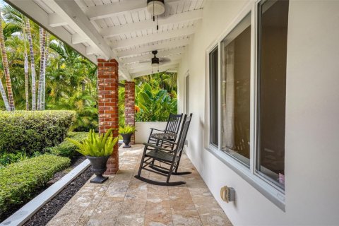 House in Miami, Florida 3 bedrooms, 221.57 sq.m. № 1878867 - photo 8