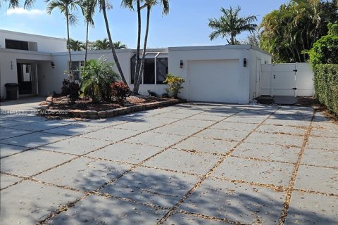 Villa ou maison à Plantation, Floride 5 chambres, 315.12 m2 № 2040939