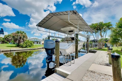 Casa en venta en Englewood, Florida, 3 dormitorios, 147.9 m2 № 2385750 - foto 3