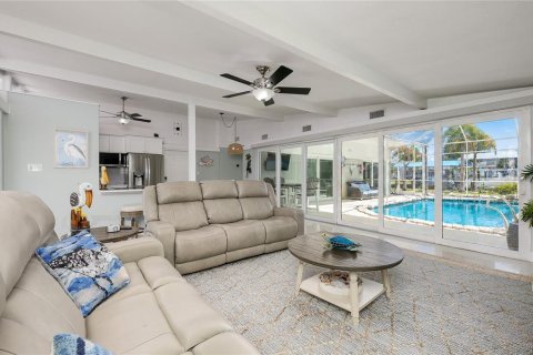 Casa en venta en Englewood, Florida, 3 dormitorios, 147.9 m2 № 2385750 - foto 4