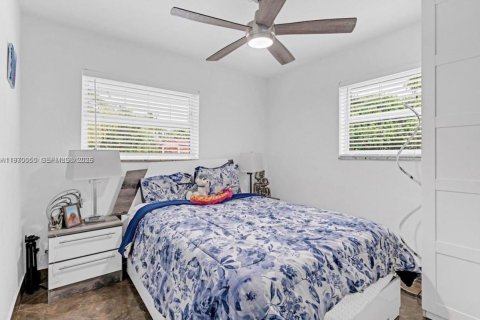 Casa en alquiler en Miami, Florida, 3 dormitorios, 104.79 m2 № 2031022 - foto 19