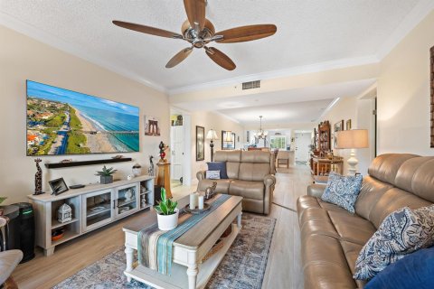Condo in Jupiter, Florida, 2 bedrooms № 2404039 - photo 11