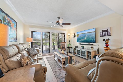 Condo in Jupiter, Florida, 2 bedrooms № 2404039 - photo 9