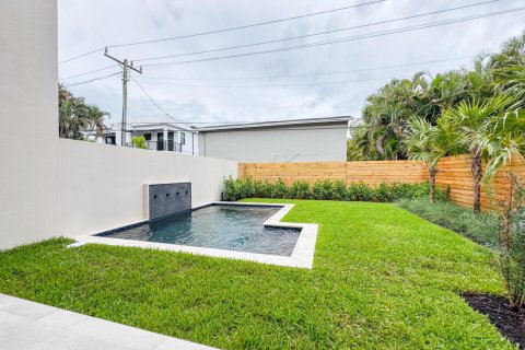 Townhouse in Fort Lauderdale, Florida 4 bedrooms, 218.41 sq.m. № 2261408 - photo 7