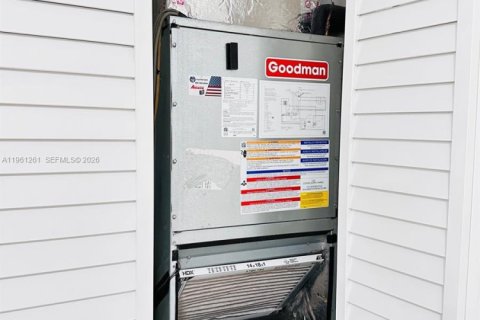 Condominio en venta en Miramar, Florida, 1 dormitorio, 83.61 m2 № 2023211 - foto 26