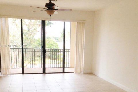 Condominio en venta en Sunrise, Florida, 2 dormitorios, 109.07 m2 № 2049333 - foto 16