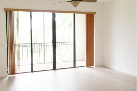 Condominio en venta en Sunrise, Florida, 2 dormitorios, 109.07 m2 № 2049333 - foto 15