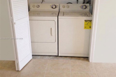 Condominio en venta en Sunrise, Florida, 2 dormitorios, 109.07 m2 № 2049333 - foto 22