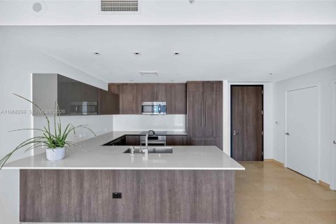 Condominio en Miami, Florida, 2 dormitorios № 2031945