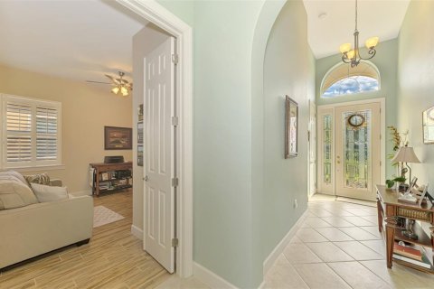 Villa ou maison à vendre à Port Charlotte, Floride: 2 chambres, 171.78 m2 № 2294967 - photo 6