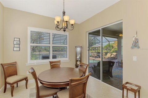 Villa ou maison à vendre à Port Charlotte, Floride: 2 chambres, 171.78 m2 № 2294967 - photo 16