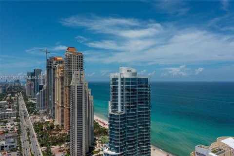 Copropriété à vendre à Sunny Isles Beach, Floride: 2 chambres, 181.07 m2 № 2338625 - photo 24