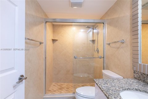 Copropriété à vendre à Sunny Isles Beach, Floride: 2 chambres, 181.07 m2 № 2338625 - photo 11