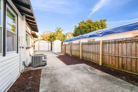 Casa en alquiler en Saint Petersburg, Florida, 3 dormitorios, 95.97 m2 № 1808816 - foto 23
