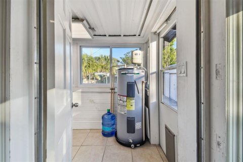 Casa en alquiler en Saint Petersburg, Florida, 3 dormitorios, 95.97 m2 № 1808816 - foto 9