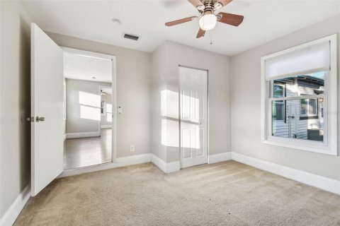 Casa en alquiler en Saint Petersburg, Florida, 3 dormitorios, 95.97 m2 № 1808816 - foto 17