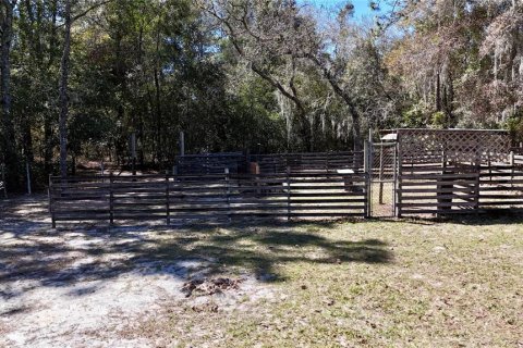 House in Dunnellon, Florida 3 bedrooms, 139.73 sq.m. № 1564239 - photo 16