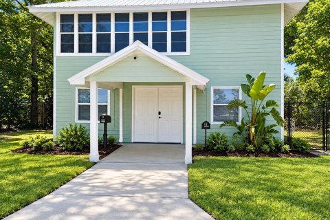 Propiedad comercial en Bartow, Florida 6 dormitorios, 189.33 m2 № 2412727