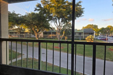 Condominio en venta en Coral Springs, Florida, 1 dormitorio, 56.67 m2 № 1972689 - foto 20