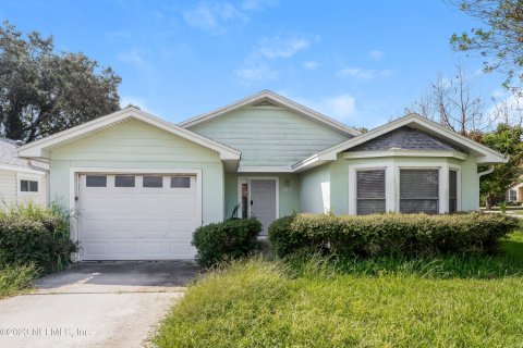 House in Ponte Vedra Beach, Florida 3 bedrooms, 123.19 sq.m. № 773178 - photo 1